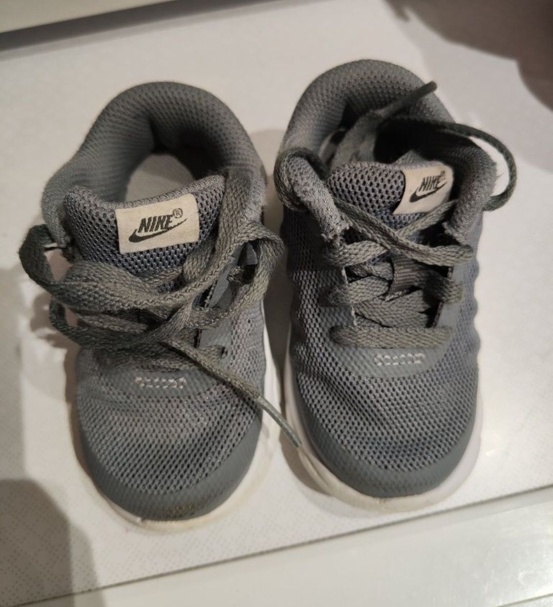 Buty adidasy Nike się dla dzieci rozmiar 21