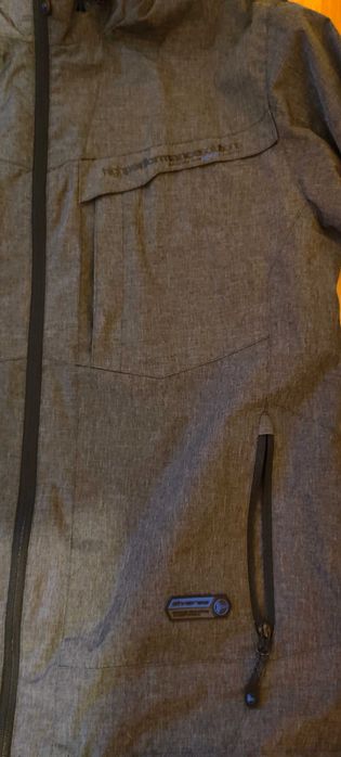 Sprzedam kurtkę wiatrówkę Diverse