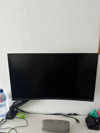 Samsung LC27JG56QQUXEN 26.9" WQHD 144Hz Monitor Curvo