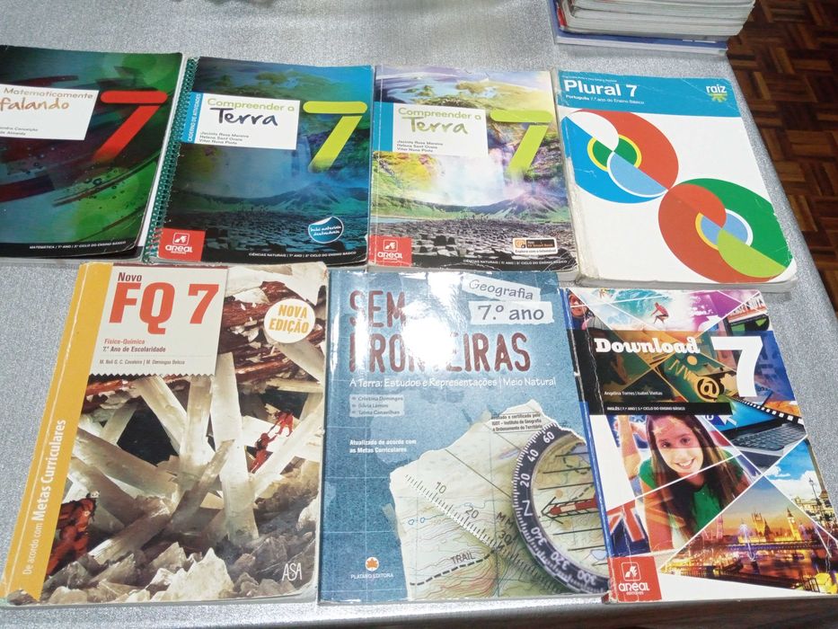 Livros escolares