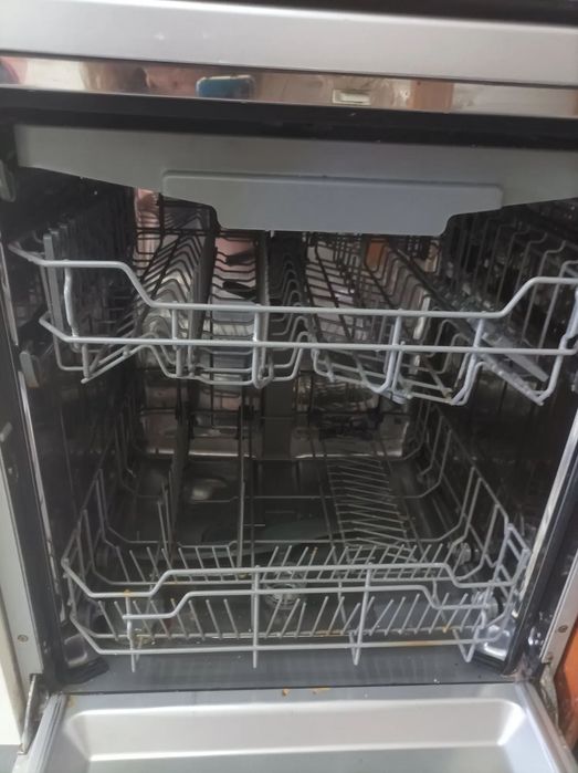 Máquina lavar louça