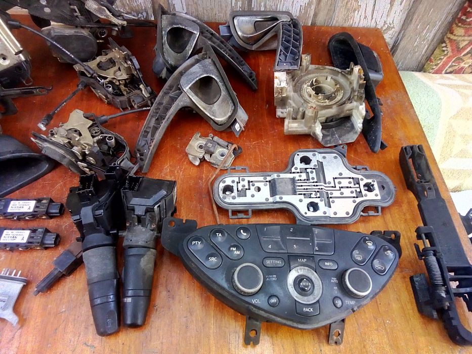 Запчасти на Ниссан примера Р12