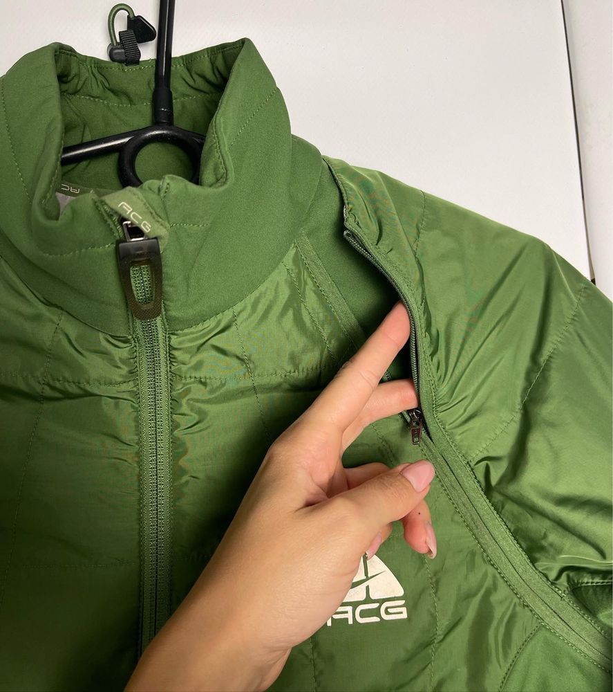 Куртка жилетка трансформер nike acg зелена найк оригінал вітровка