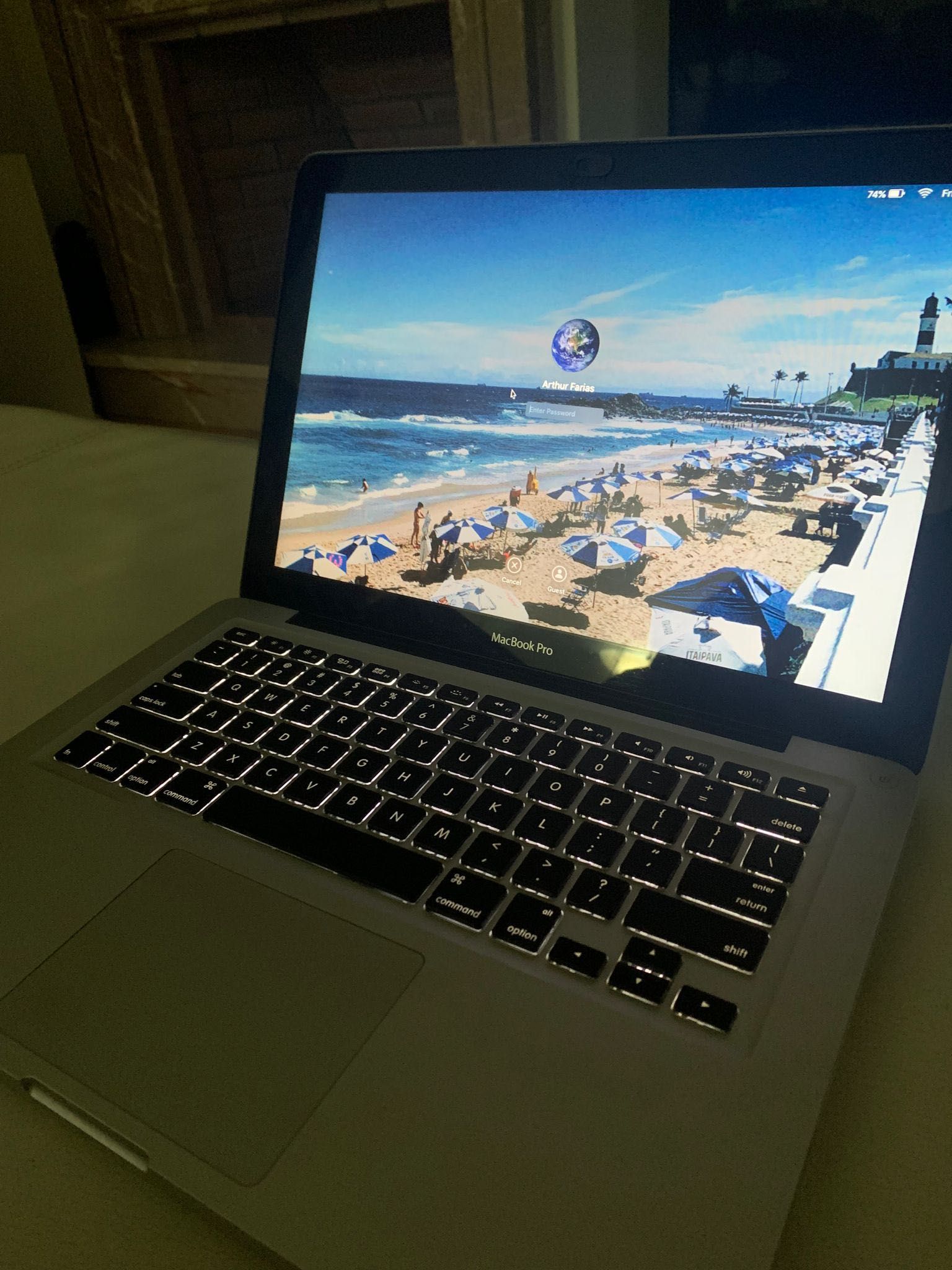 MacBook Pro 13 - 500 HD / 8gb MHz / Intel Core i5