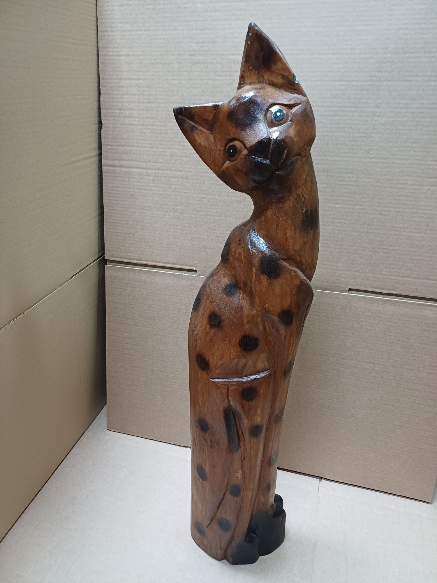 Escultura de gato