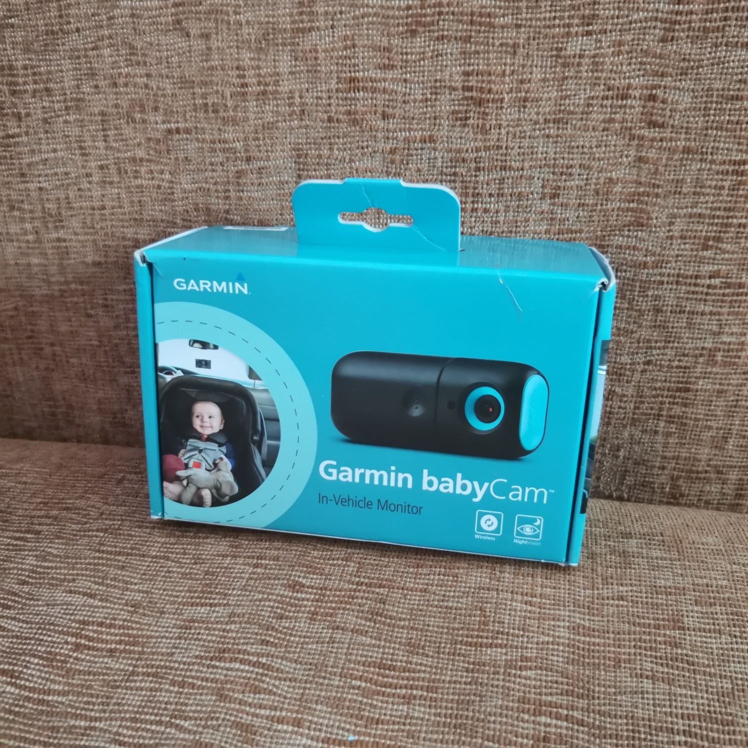 Камера для спостережень за дитиною у авто Garmin babyCar,відеореєстрат