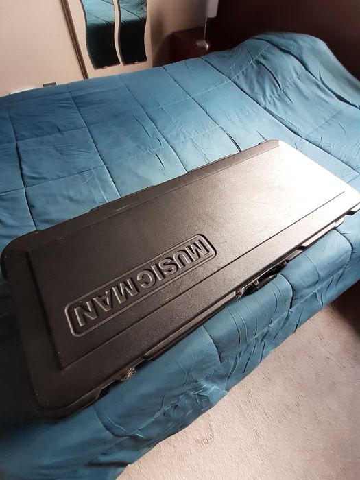 Ernie Ball Music Man JP6 (John Petrucci)