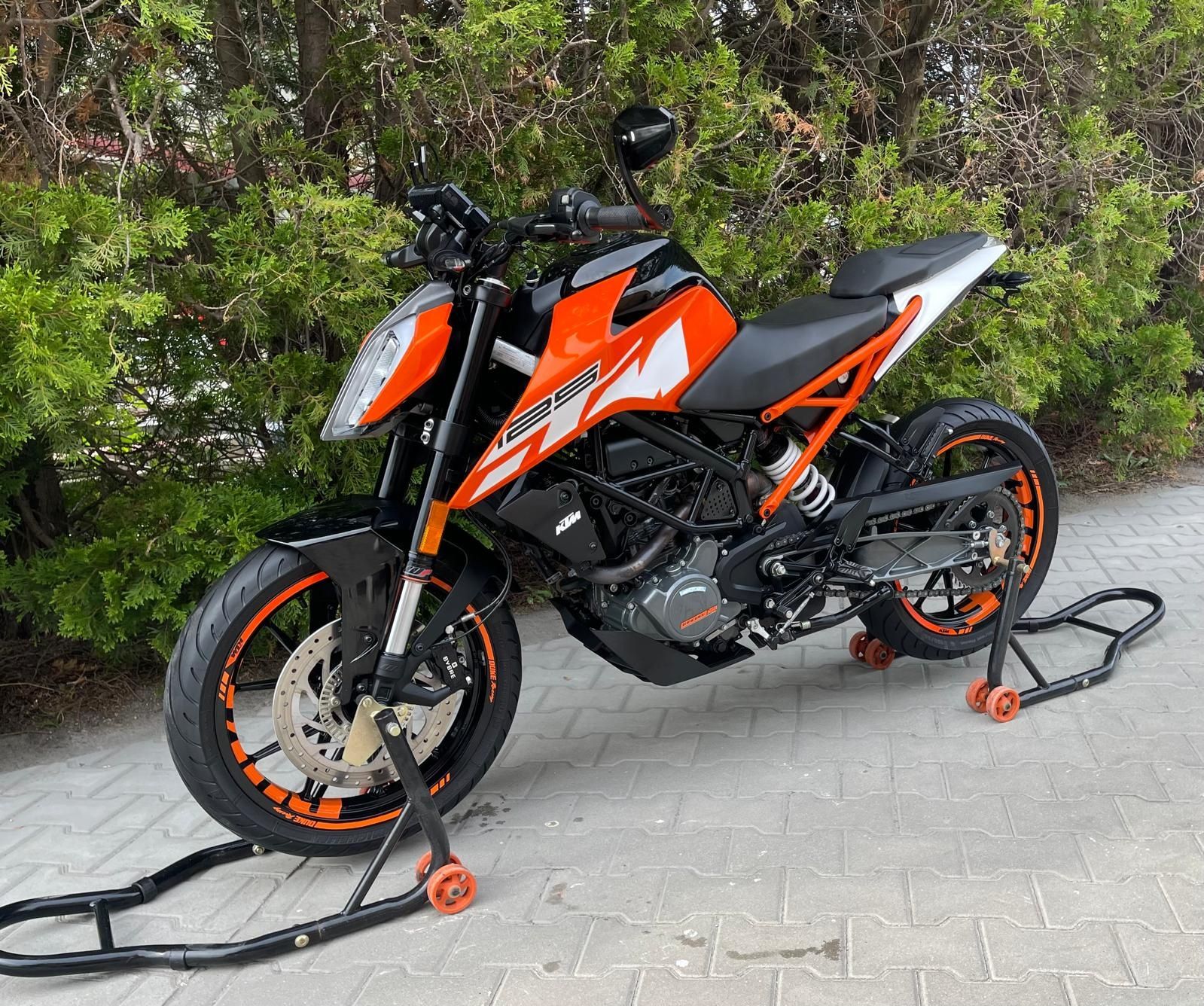 KTM Duke 125 ABS 13.000km Mega Utrzymany 2020r LED Oryginał kat.B A1