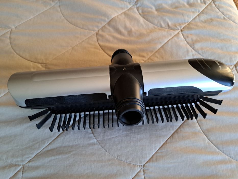 Suporte giratório eléctrico para gravatas