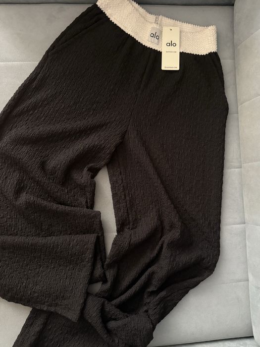 Spodnie Alo Yoga