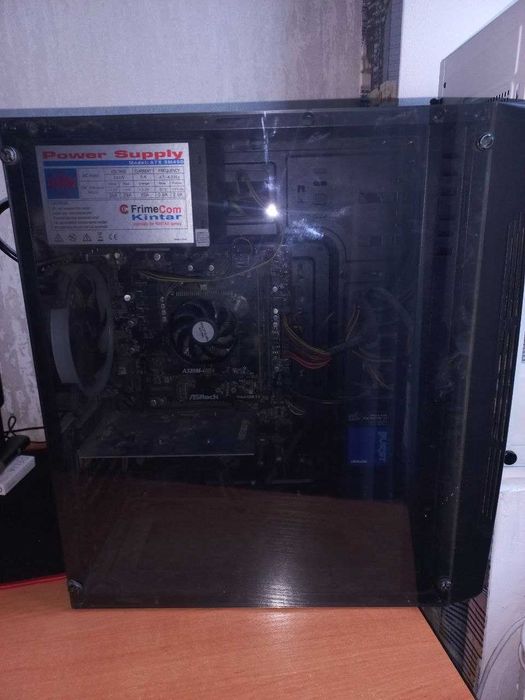 Компьютер в сборе Системный блок Монитор Мышка Клавиатура Комп