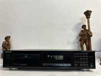 Odtwarzacz CD SONY CDP-211 sprawny