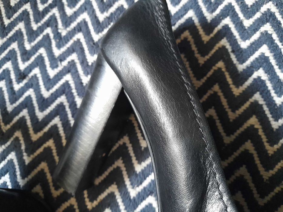Sapatos pele lanidor 40
