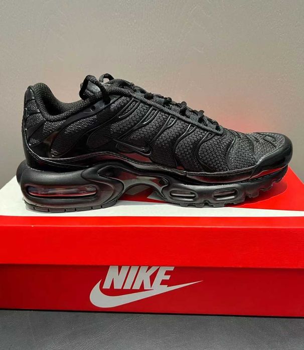 Buty Trampk Nike Air Max TN Black R.41