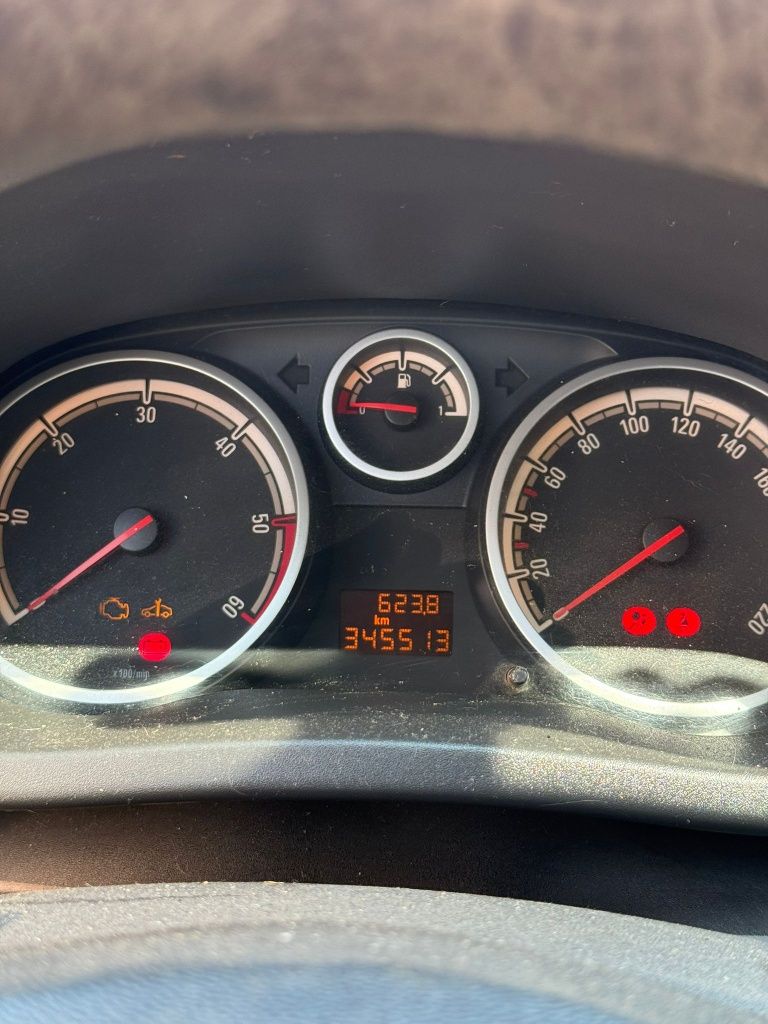 Opel corsa 1.3 citadino