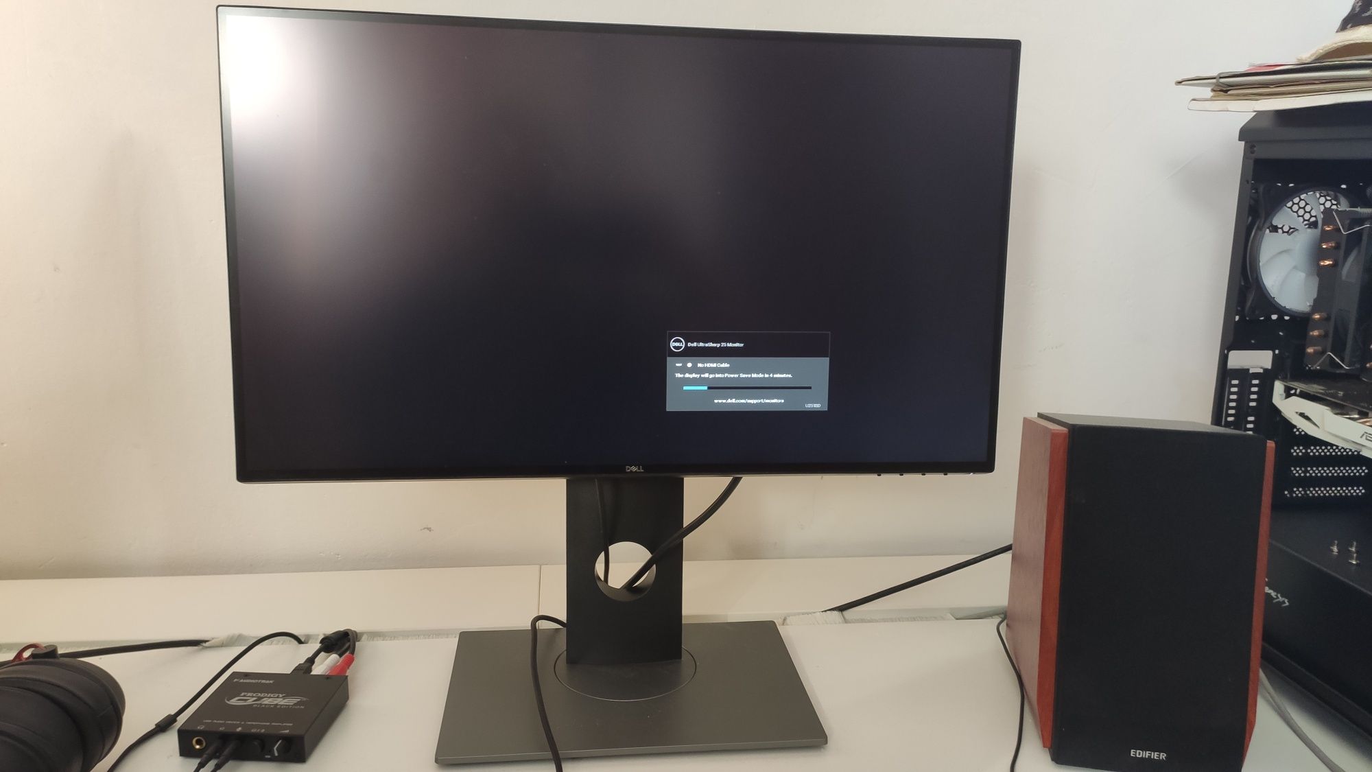 Monitor IPS WQHD [1440p] Dell UltraSharp U2518 [HDR]