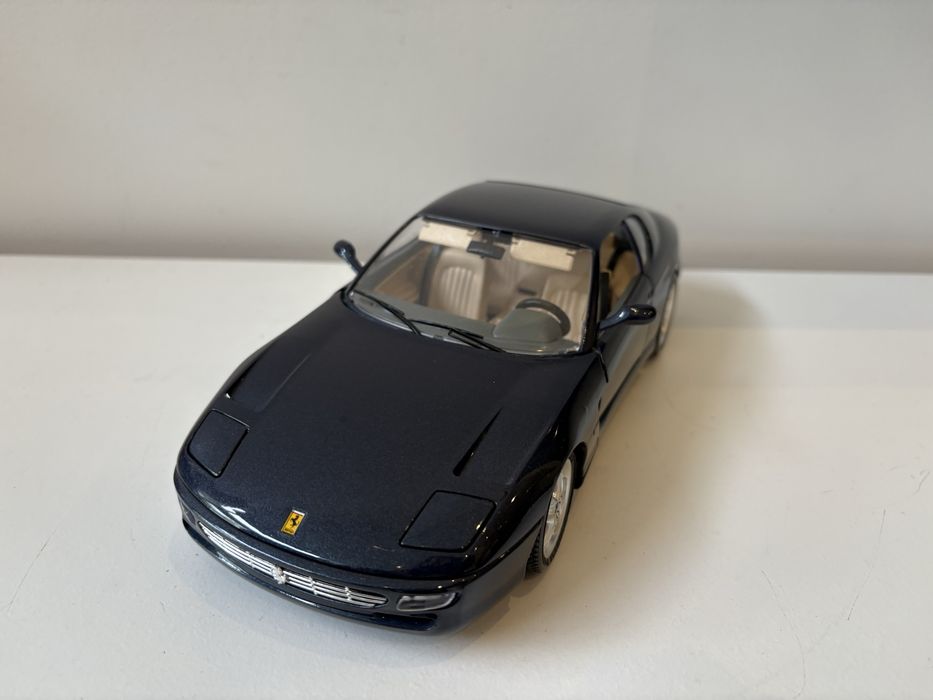 Model Ferrari 456GT 1:18 BBurago Burago (maisto welly)