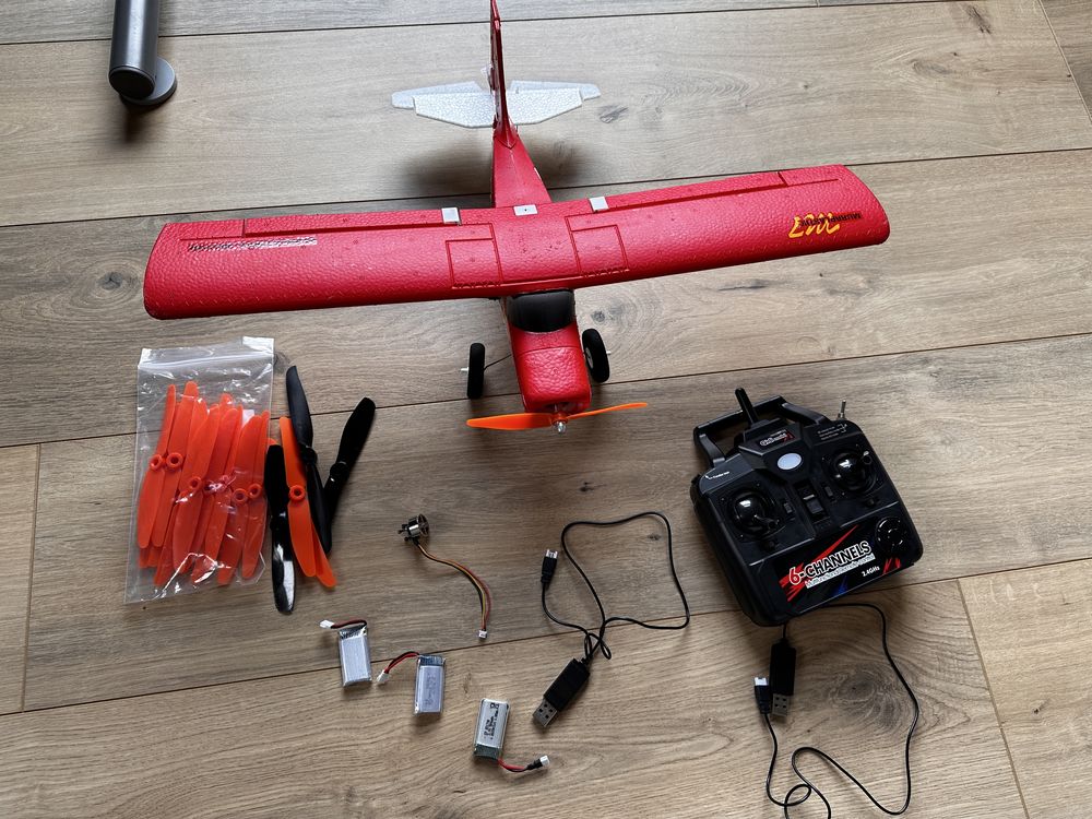 Samolot RC Qidi560 Moore M7 - duży zestaw