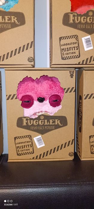 Fuggler , zabawny brzydki  pluszak .