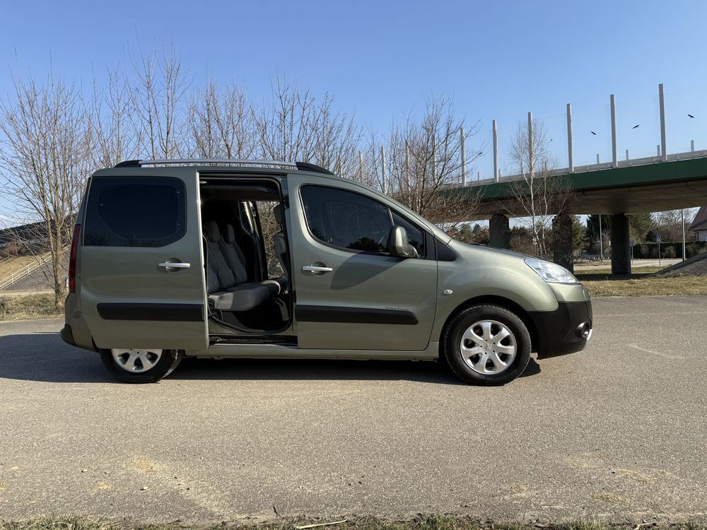 Sprzedam peugeota partner 2009 1.6 hdi
