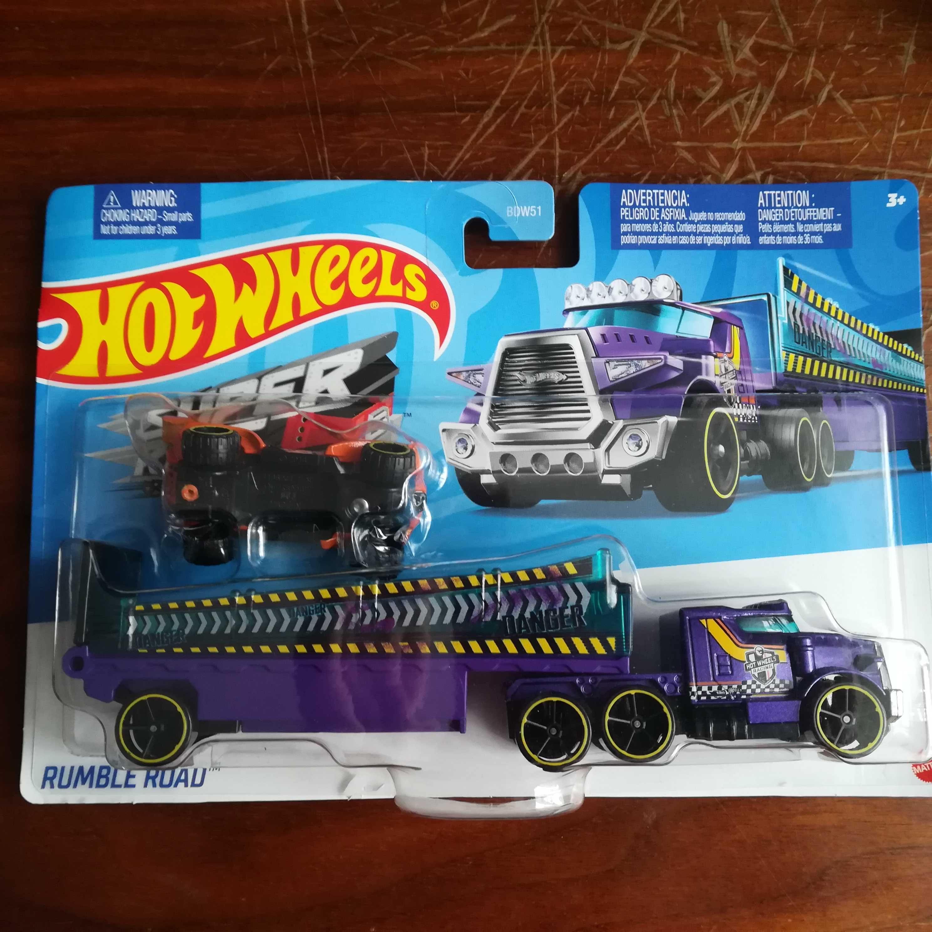 Ciężarówka Hot Wheels Super Rigs Rumble Road Mattel