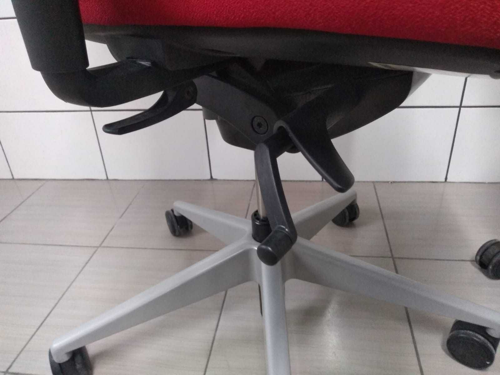 Fotel biurowy krzesło obrotowe Profim Cleo dobra cena duża llość