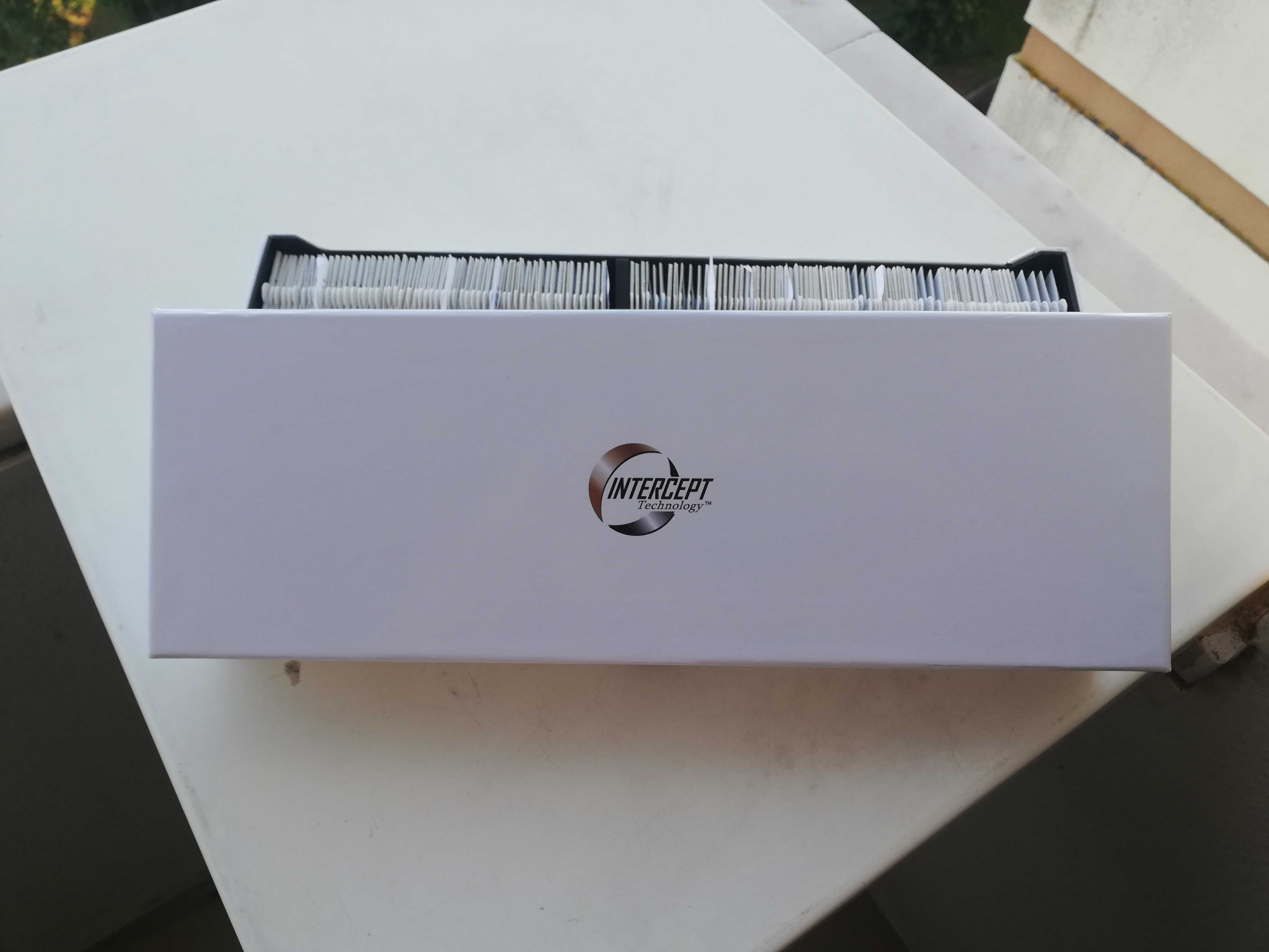 Caixa para moedas - Intercept Q 100