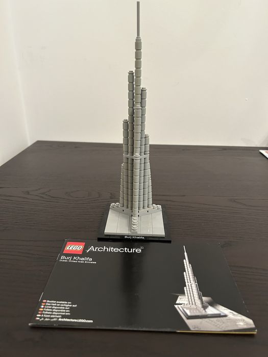 Lego Arquitetura 21008 - Burj Khalifa