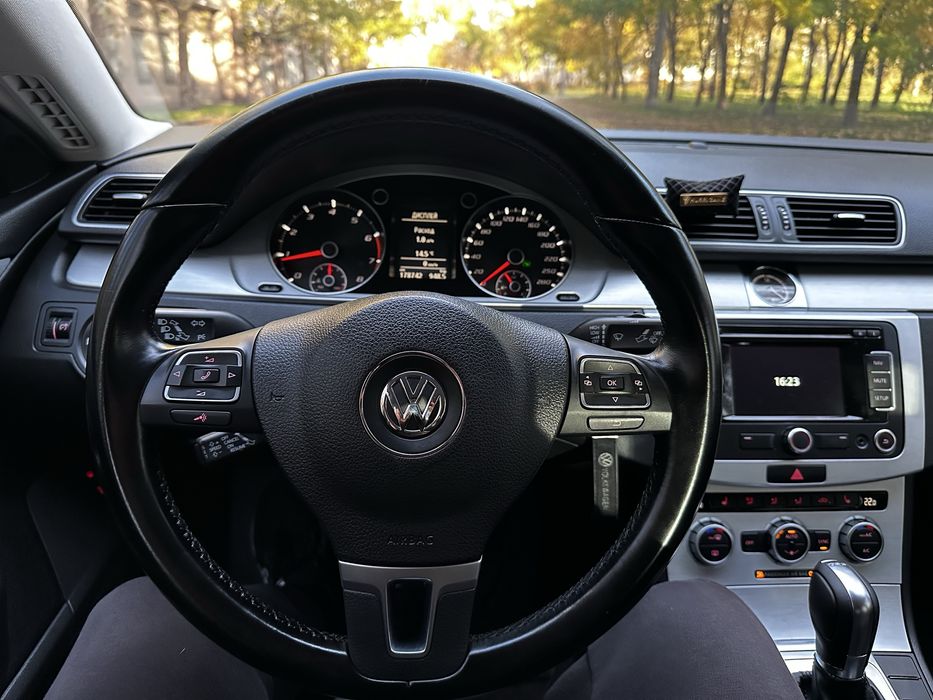 Volkswagen CC