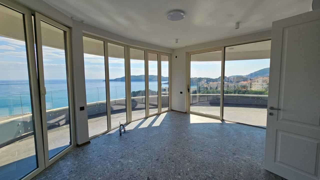 Продам шикарные апартаменты  127 м2 в Бечичи (Будва, Черногория)
