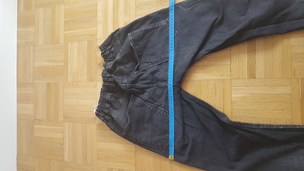 House jeansy czarne r. 28 Slim