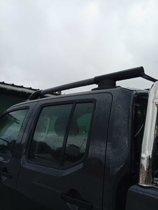 Nissan Navara linda em excelente estado