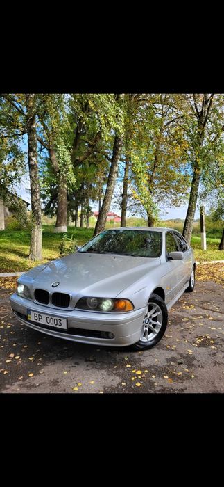 Продам BMW E 39 2.5
