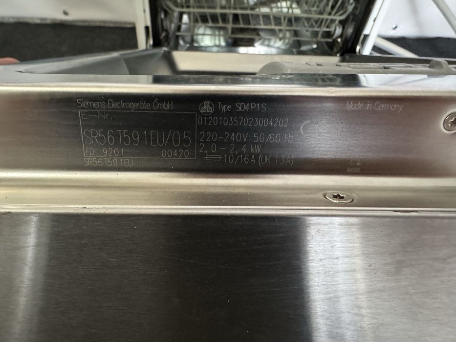 Посудомийна машина Siemens SR56T591EU/05 – вузька 45см