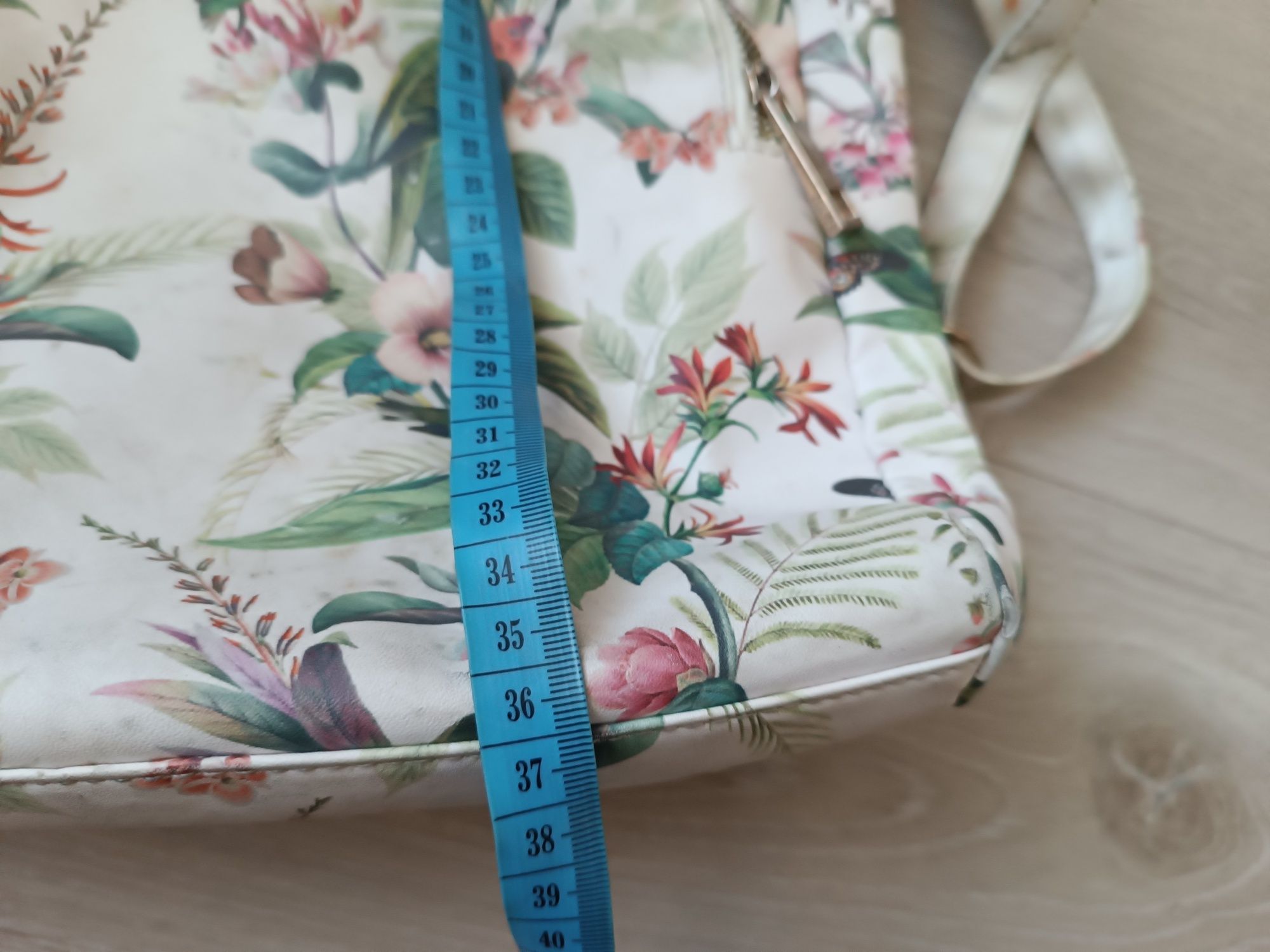 Oasis plecak damski kremowy w kwiaty ptaki elegancki