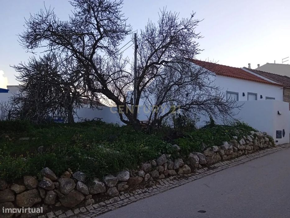 Não Perca Esta Grande Oportunidade! Terreno Urbano Muito Bem Localizad