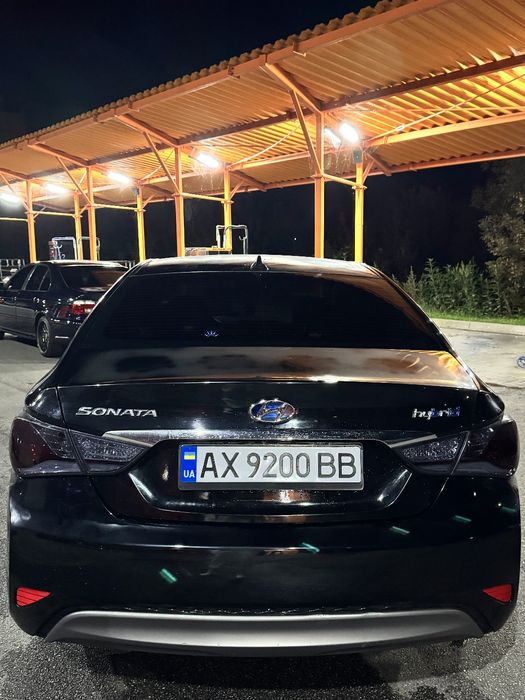 Продам своє авто hendai soonata yf hybrid 2012 р. Хендай соната юф гіб