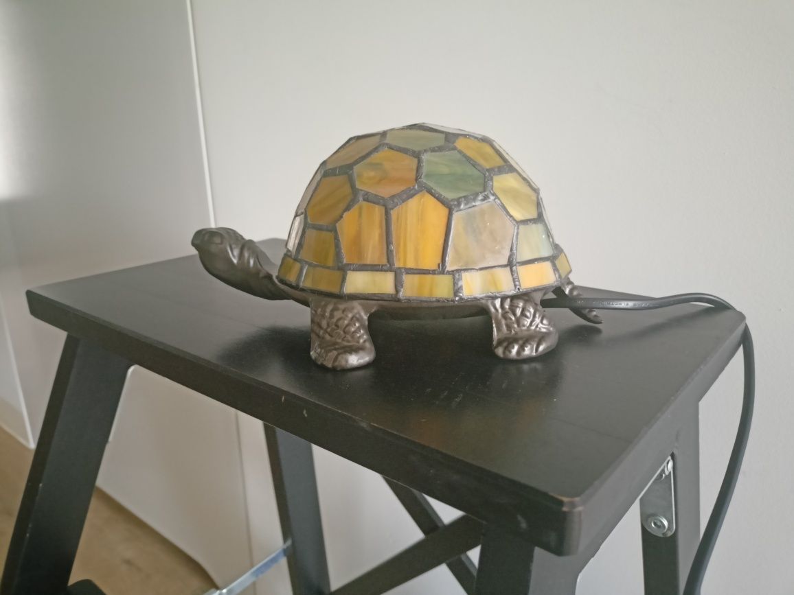 Lampa witrażowa żółw