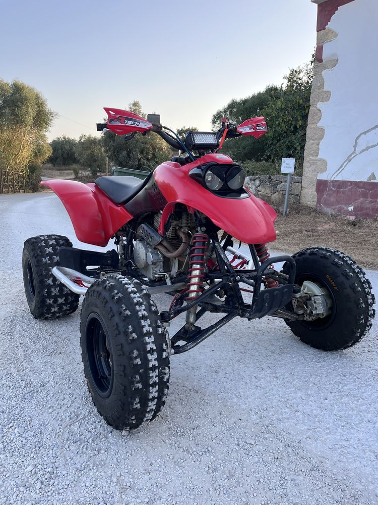 Honda Trx400 de 2003- Matriculada