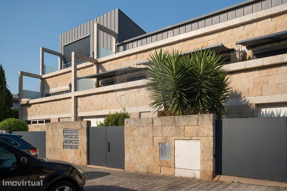 Apartamento T5 para venda