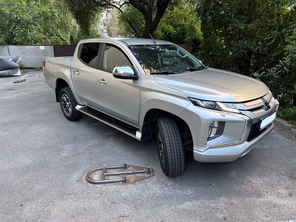 Mitsubishi L-200 2019року