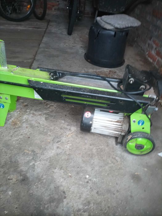 łuparka do drewna Zipper 5 t nacisku