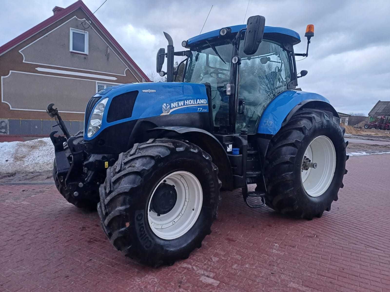 New Holland T7.200