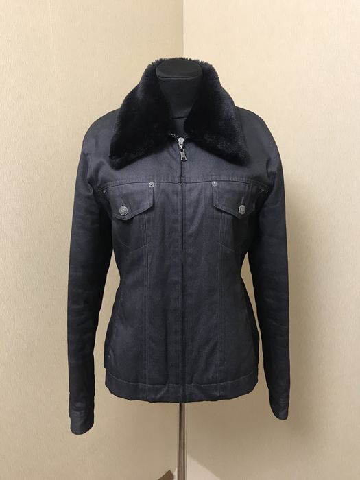 Демі котонова куртка джинсова від armani exchange p.l