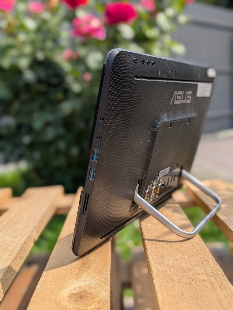 На касу моноблок Asus A4110/15.6"/N3150/4/128/HD/сенсорний/ПДВ/без ПДВ