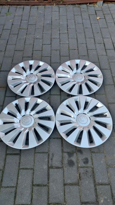 Kołpaki Skoda 16 oryginalne komplet 4 szt
