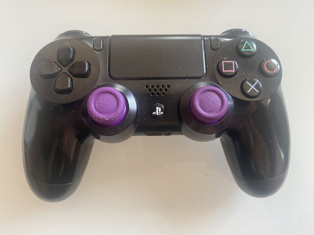 Plsystation 4 slim, 1 TB, все рабочее, PS 4