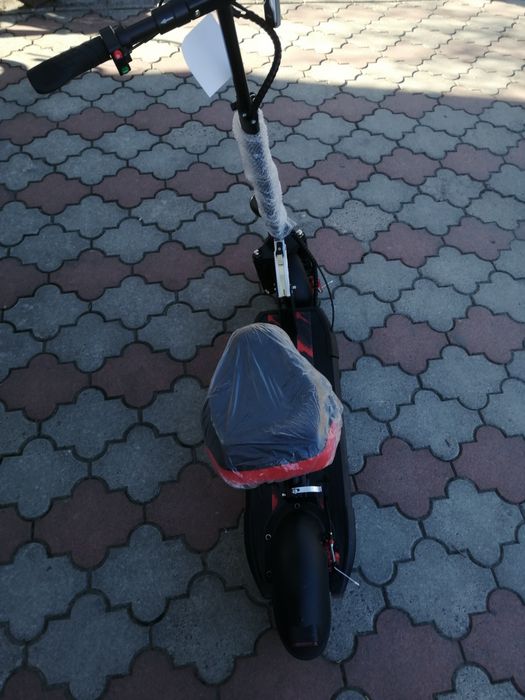 Електро с амокат