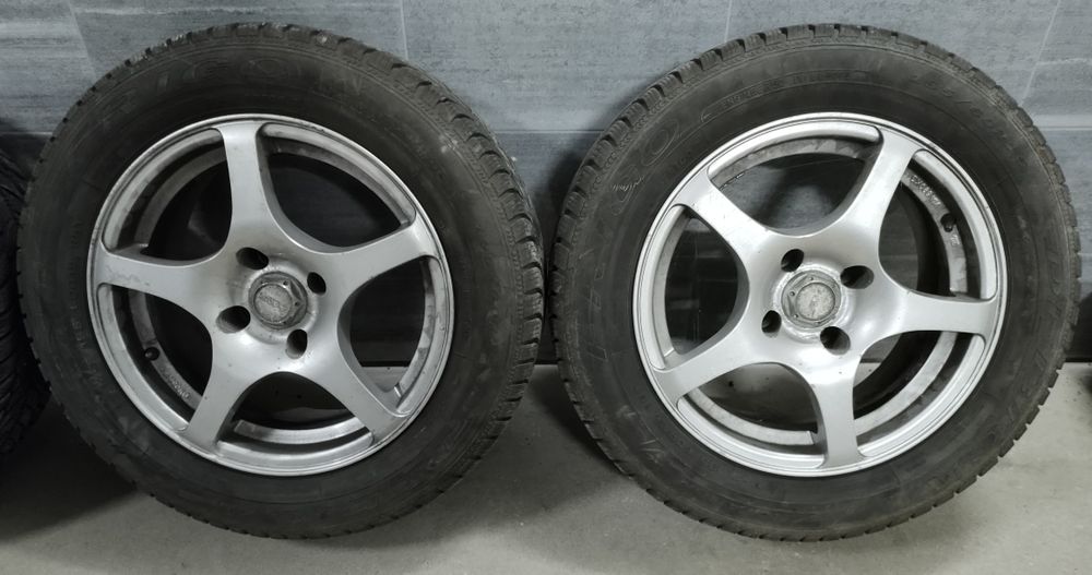 Alufelgi srebrne 4x108 15" + opony zimowe Dębica Frigo 195/60/15