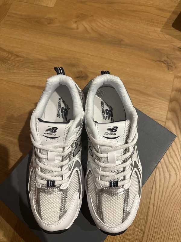 Srebrny*Prezent Damskie New Balance530 UnisexTrampki roz. 38
